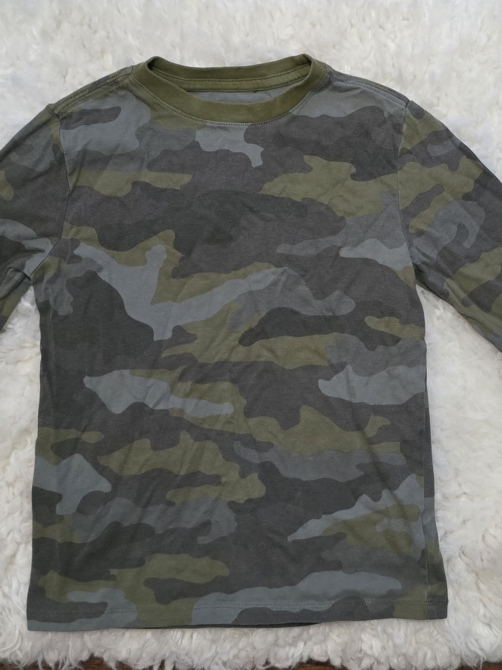 Cat & Jack Boys Long Sleeve Camo Tee - Olive Green